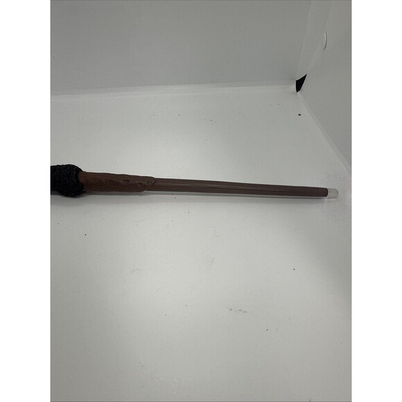 The Harry Potter Remote Control Wand - Picture 5 of 7